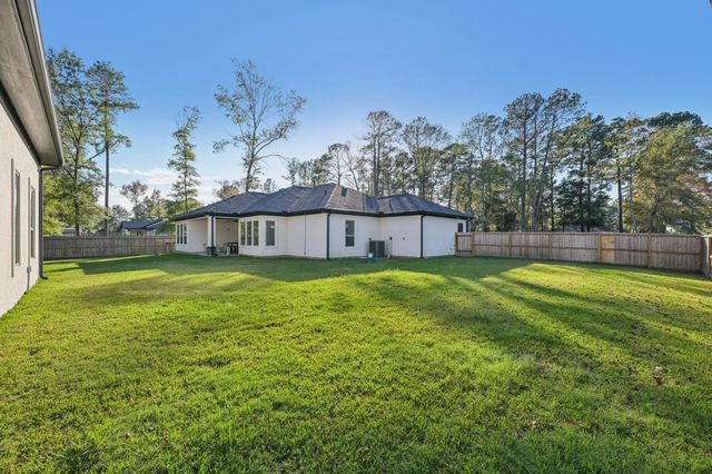 718 Weeping Willow Way, Magnolia, TX 77354