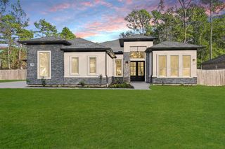 718 Weeping Willow Way, Magnolia, TX 77354