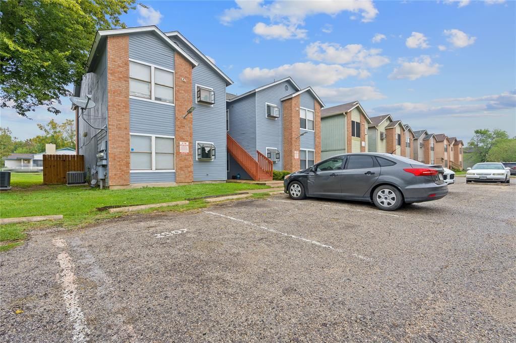 2507 W Slaughter LN C, Austin, TX 78748