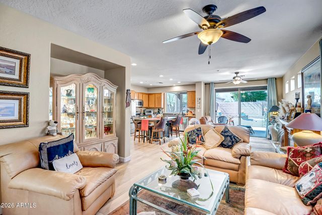 41314 N ROLLING GREEN Way, Anthem, AZ 85086