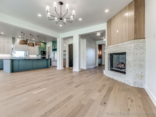 12145 Sunrise Ridge Loop, Kingston, OK 73439