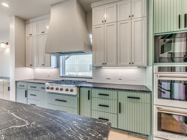 12145 Sunrise Ridge Loop, Kingston, OK 73439