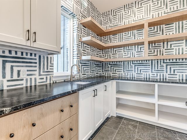 12145 Sunrise Ridge Loop, Kingston, OK 73439