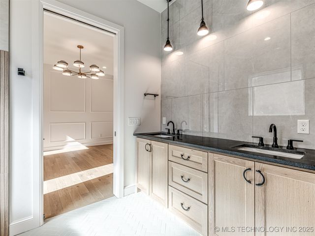 12145 Sunrise Ridge Loop, Kingston, OK 73439