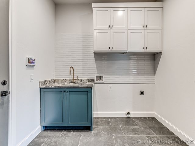 12145 Sunrise Ridge Loop, Kingston, OK 73439