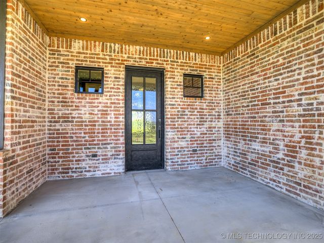 12145 Sunrise Ridge Loop, Kingston, OK 73439