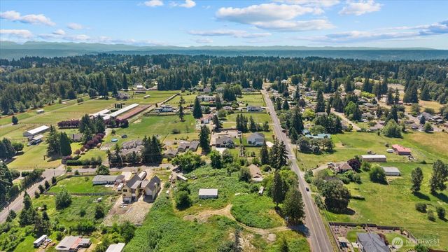 1707 112th Avenue E, Edgewood, WA 98372