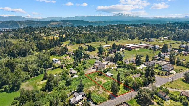 1707 112th Avenue E, Edgewood, WA 98372