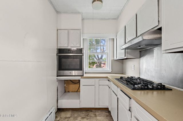 640 Park Avenue, Albany, NY 12208