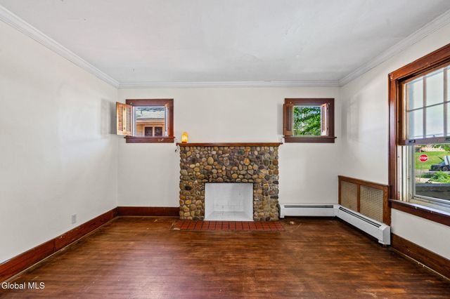 640 Park Avenue, Albany, NY 12208