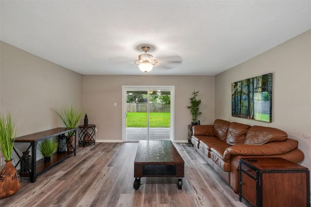 25827 Glen Loch Drive, Spring, TX 77380