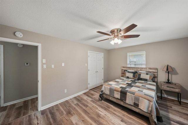 25827 Glen Loch Drive, Spring, TX 77380