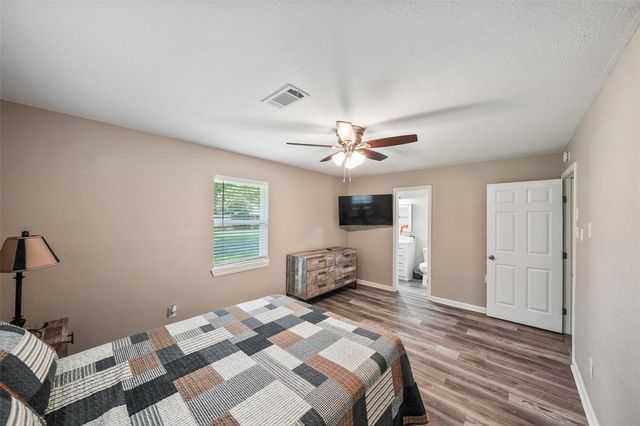 25827 Glen Loch Drive, Spring, TX 77380