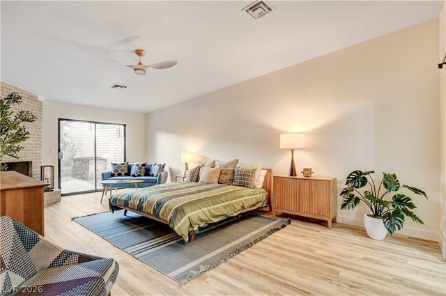2100 Plaza Del Padre, Las Vegas, NV 89102