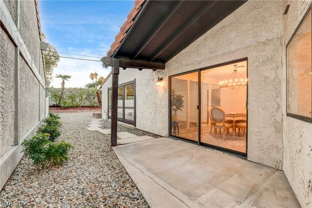 2100 Plaza Del Padre, Las Vegas, NV 89102