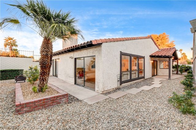 2100 Plaza Del Padre, Las Vegas, NV 89102