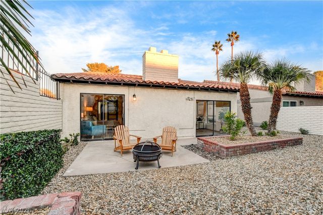 2100 Plaza Del Padre, Las Vegas, NV 89102