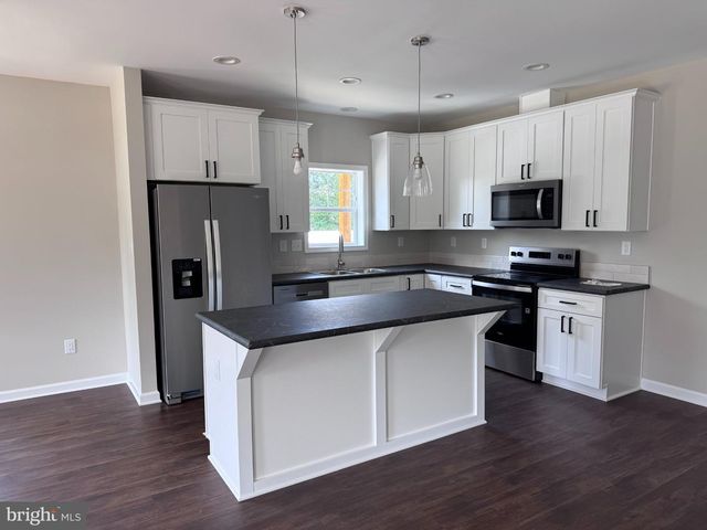 9261 OLD TURNPIKE RD, Culpeper, VA 22701