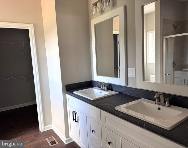 9261 OLD TURNPIKE RD, Culpeper, VA 22701