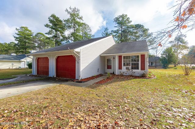 1500 Fairfax Lane, New Bern, NC 28562