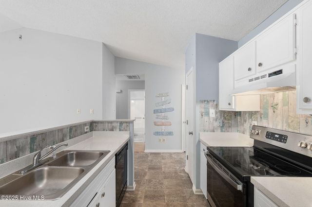 1500 Fairfax Lane, New Bern, NC 28562