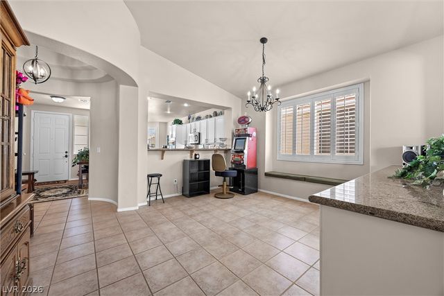5000 Pounding Surf Avenue, Las Vegas, NV 89131