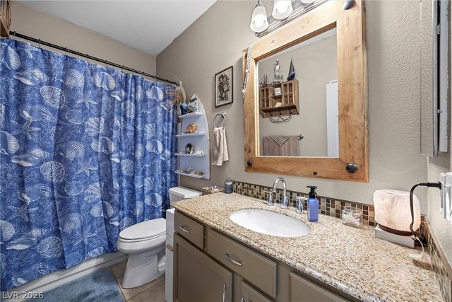 5000 Pounding Surf Avenue, Las Vegas, NV 89131