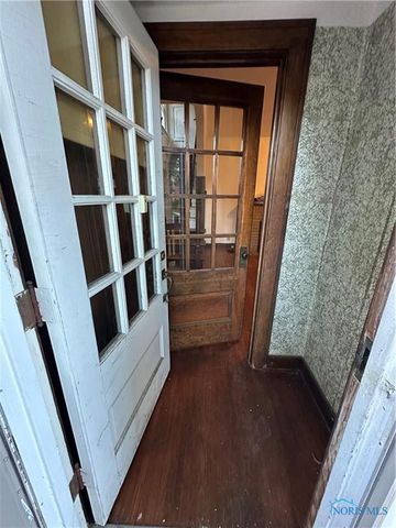 4531 Walker Avenue, Toledo, OH 43612