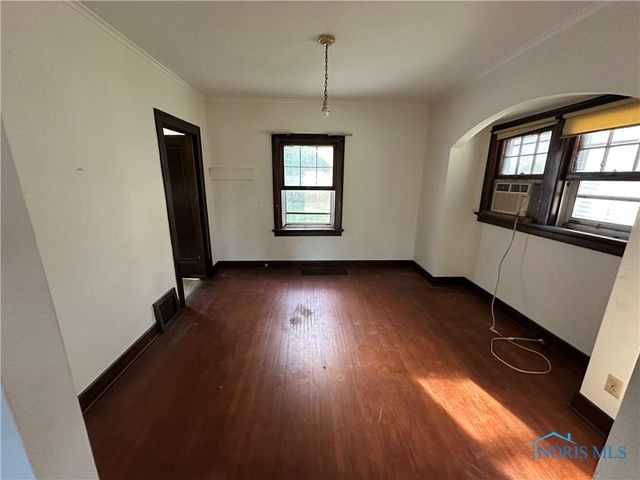 4531 Walker Avenue, Toledo, OH 43612