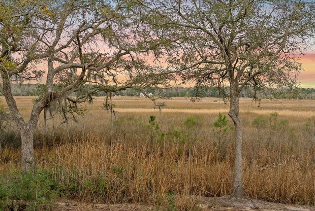 114 Peninsula Drive, Ravenel, SC 29470