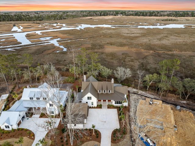 114 Peninsula Drive, Ravenel, SC 29470