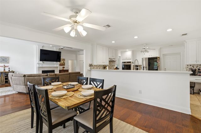 39 Preakness Place Road, Van Alstyne, TX 75495