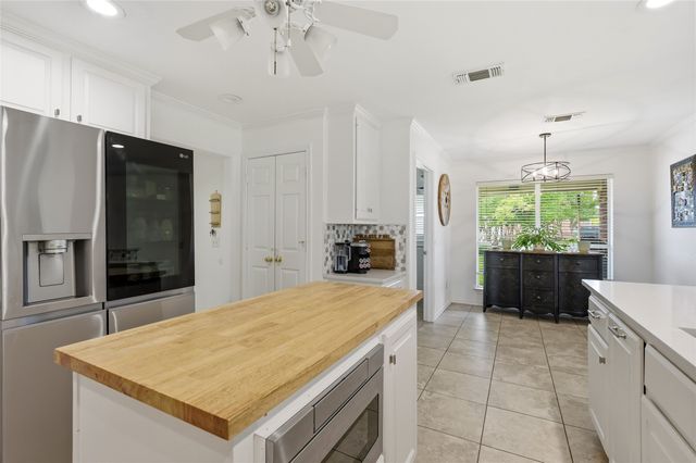 39 Preakness Place Road, Van Alstyne, TX 75495