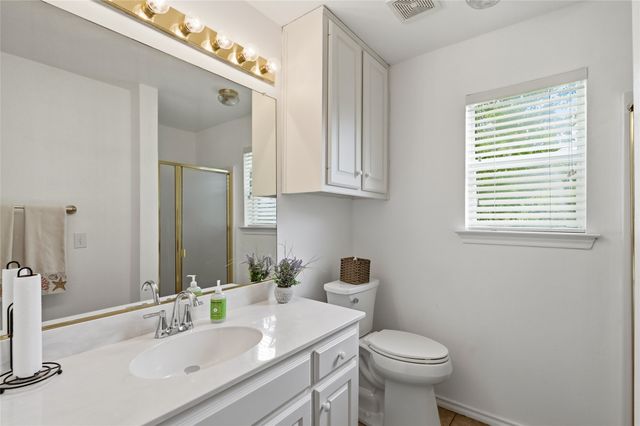 39 Preakness Place Road, Van Alstyne, TX 75495