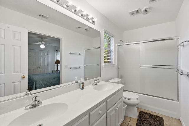 39 Preakness Place Road, Van Alstyne, TX 75495