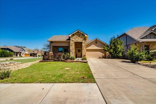 648 Cortona LN, Georgetown, TX 78628