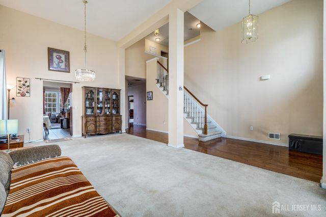 50 Dahlia Court, Piscataway, NJ 08854