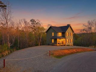 185 Sundown Trail, Ellijay, GA 30540