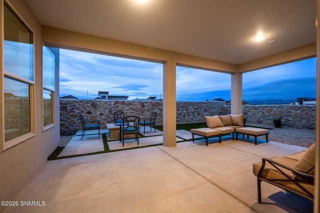 6733 Malibu Avenue, Las Cruces, NM 88012
