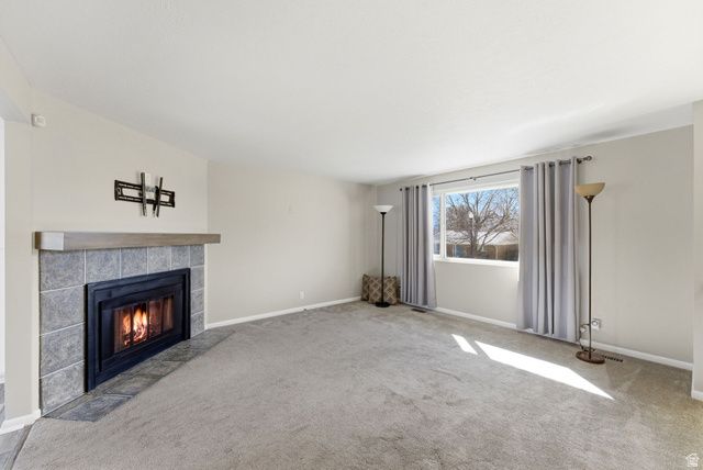 10889 S GRANITE DR, Sandy, UT 84094