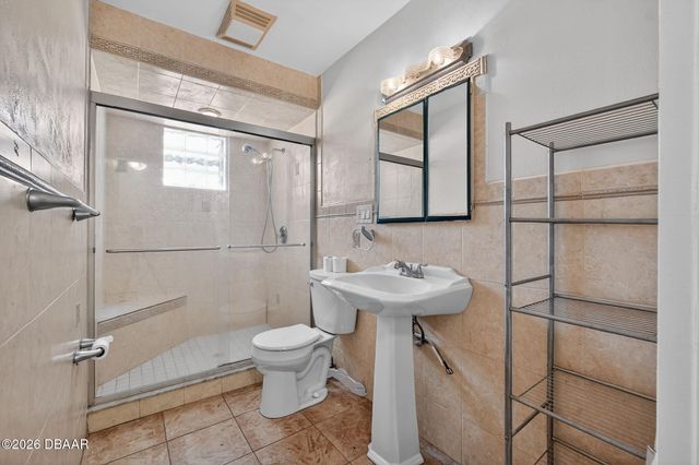 630 S Lanvale Avenue, Daytona Beach, FL 32114