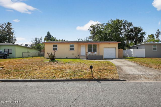630 S Lanvale Avenue, Daytona Beach, FL 32114