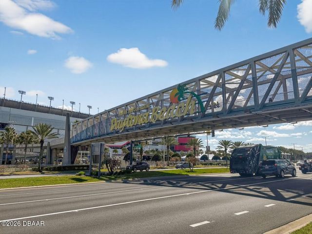 630 S Lanvale Avenue, Daytona Beach, FL 32114