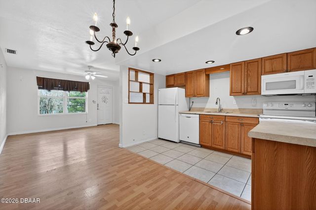 630 S Lanvale Avenue, Daytona Beach, FL 32114