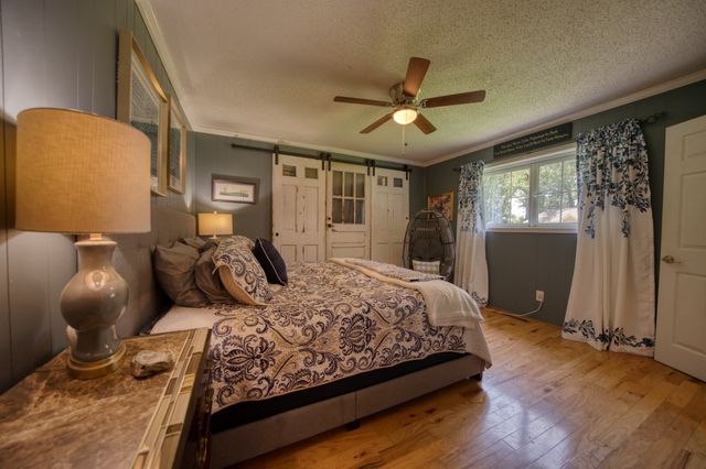 122 Ridge Road, Eureka Springs, AR 72631