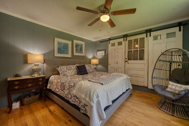 122 Ridge Road, Eureka Springs, AR 72631