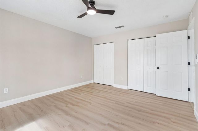 8104 N BOULEVARD, Tampa, FL 33604