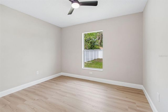 8104 N BOULEVARD, Tampa, FL 33604