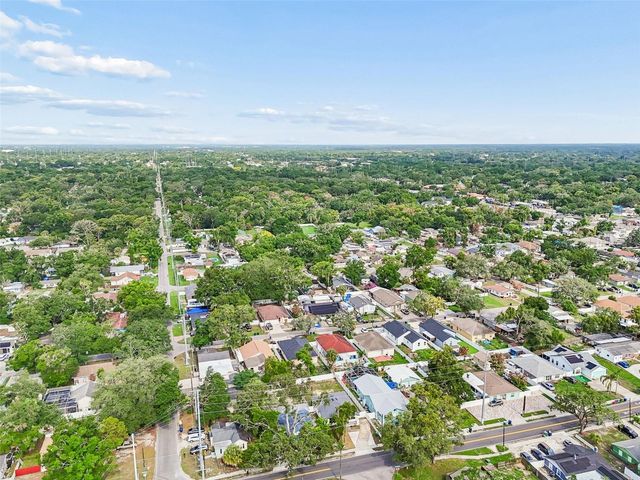 8104 N BOULEVARD, Tampa, FL 33604