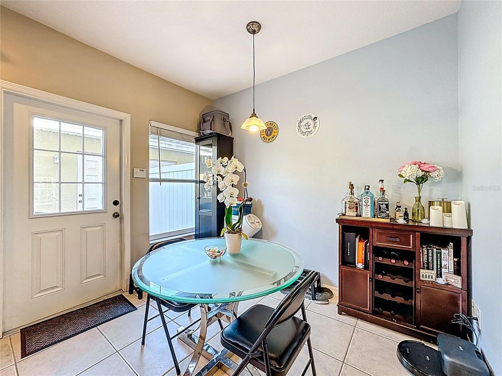 Image 22 of property listing at 13836 DANIELS LANDING CIRCLE, Winter Garden, FL 34787